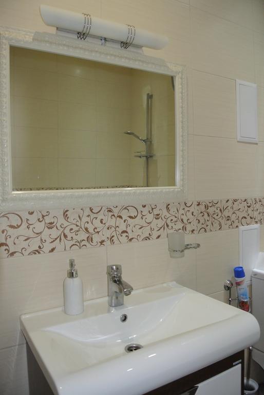Panoramic View Apartment Poznyaky Київ Екстер'єр фото